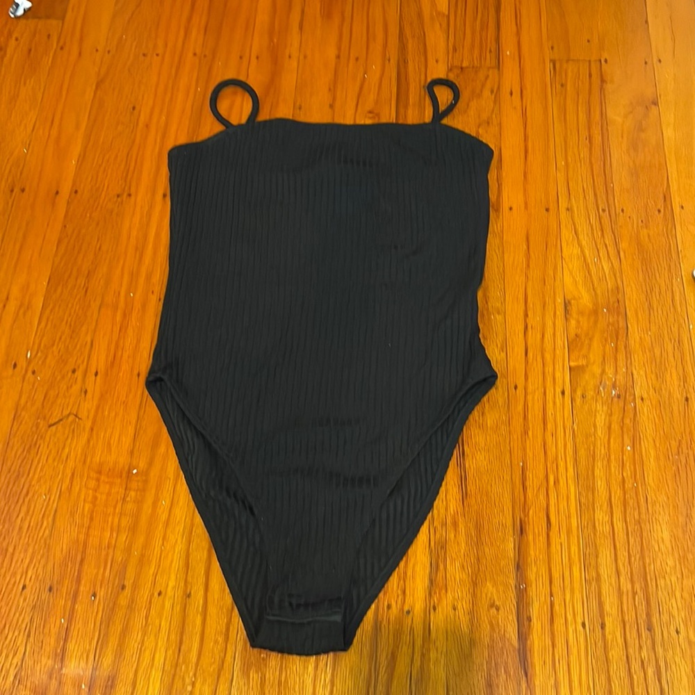 TopShop Top Black Bodysuit Women Size 6 US New